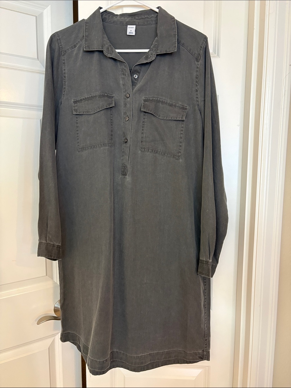 Old Navy Gray Button-Pullover Mini Dress